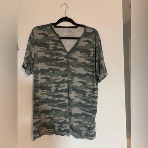 Little sleepies size XL sleep shirt